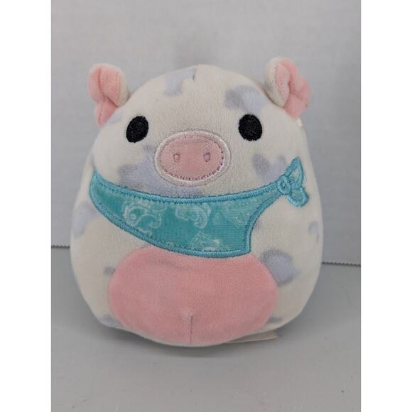 Squishmallows Rosie 4.5" Scarf - Picture 1 of 3